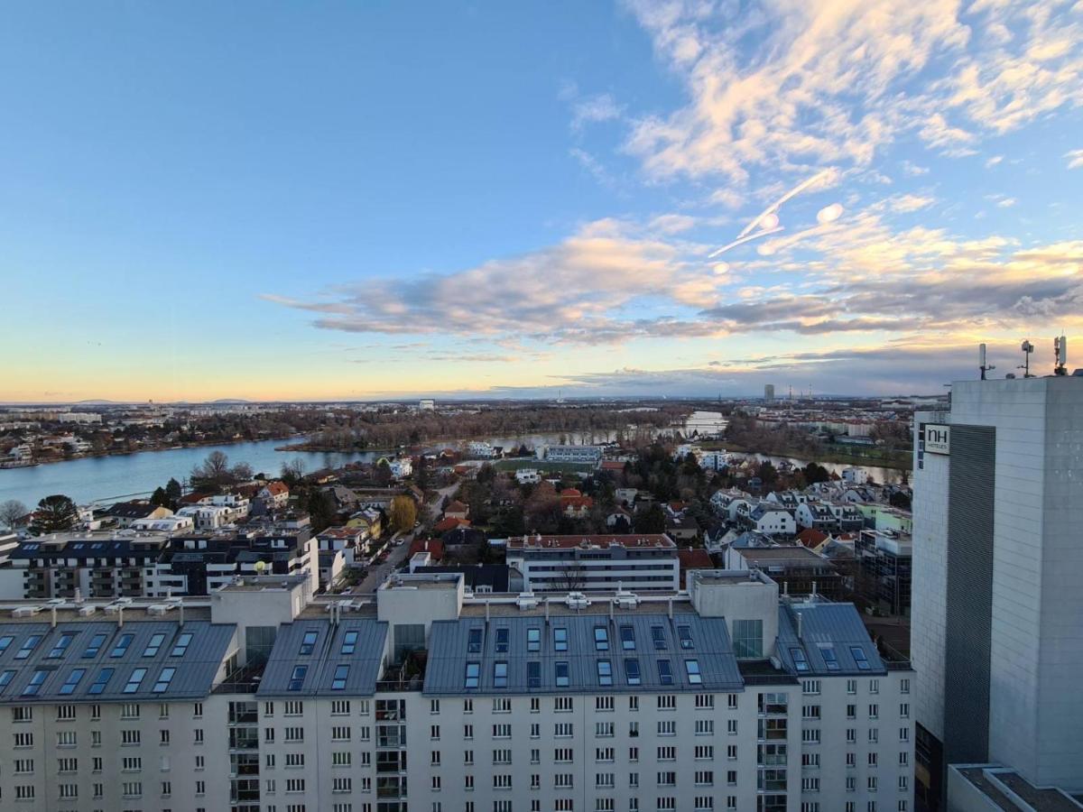 Apartment Flat Uno City Wien